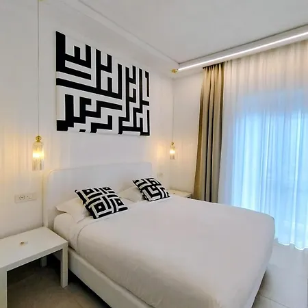 Unico 4* Sassari