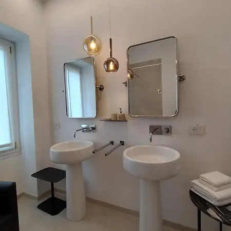 Affittacamere Unico 4*